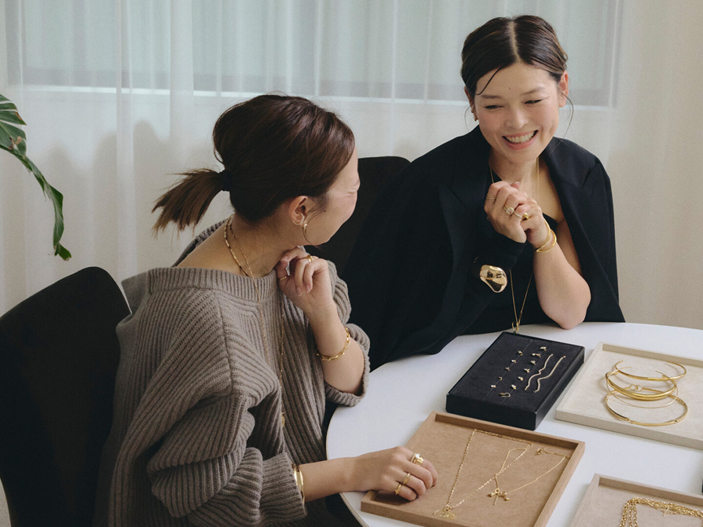 SUITE | ISSUE | Deuxieme Classe | ドゥーズィエム クラス