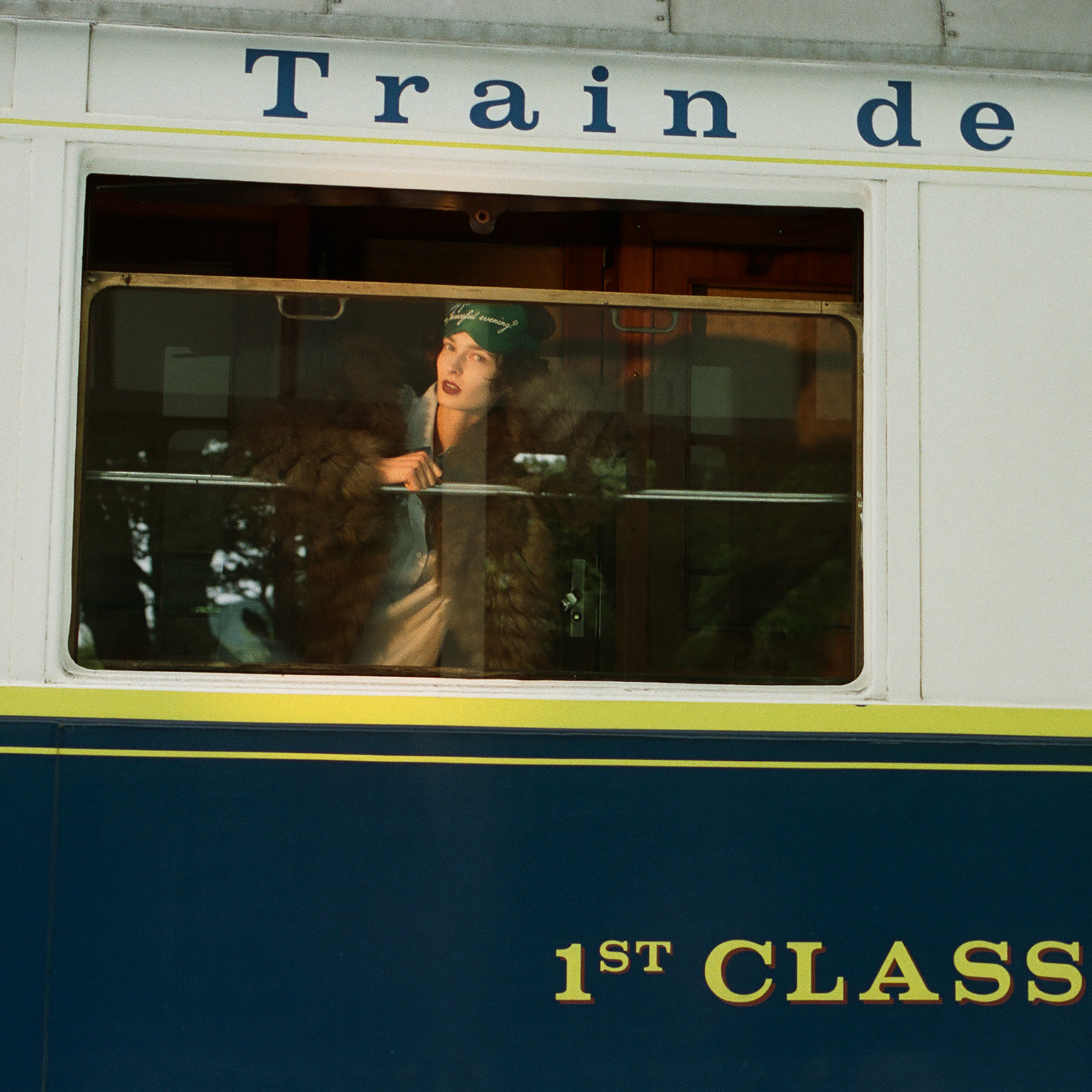 Deuxieme Classe | ドゥーズィエム クラス オフィシャルサイト